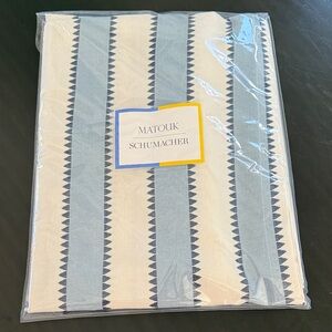 Matouk Schumacher Table Runner 16 x 108